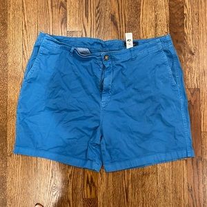 Vineyard Vines island shorts  size 42